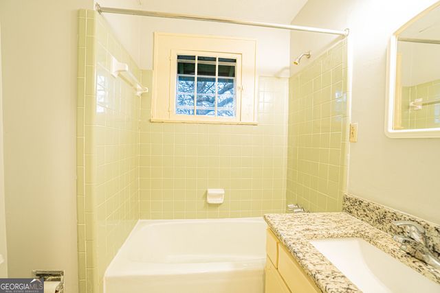 1865 Oak Grove Road NE, Atlanta, GA 30345