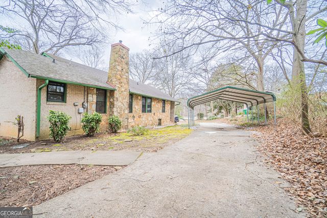 1865 Oak Grove Road NE, Atlanta, GA 30345