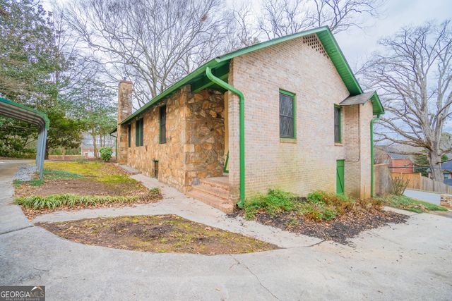 1865 Oak Grove Road NE, Atlanta, GA 30345