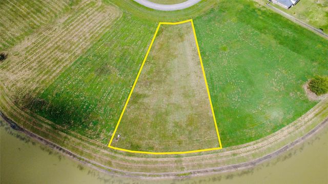 1302 Lakeland Circle, Rosharon, TX 77583
