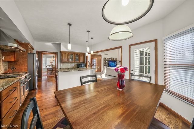 11779 Derbyshire Lane, Chagrin Falls, OH 44023