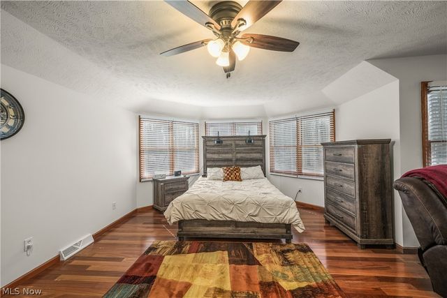 11779 Derbyshire Lane, Chagrin Falls, OH 44023