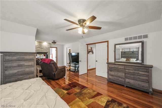 11779 Derbyshire Lane, Chagrin Falls, OH 44023