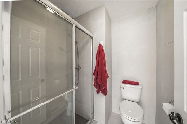 11779 Derbyshire Lane, Chagrin Falls, OH 44023