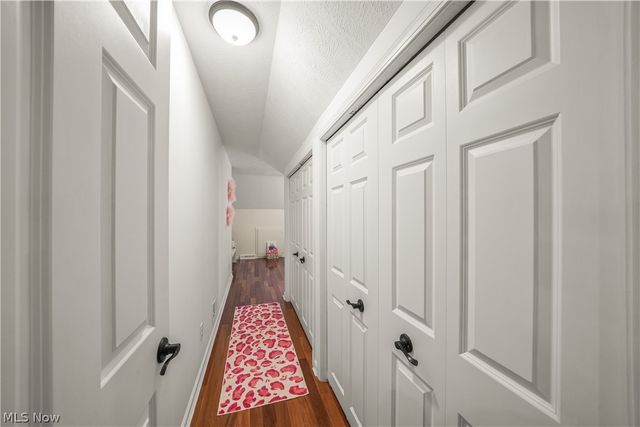 11779 Derbyshire Lane, Chagrin Falls, OH 44023