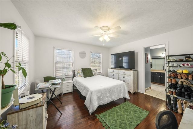 11779 Derbyshire Lane, Chagrin Falls, OH 44023