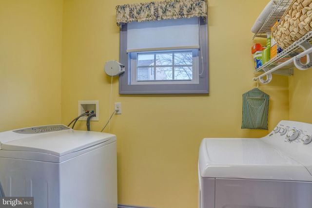 13 UNION, Smyrna, DE 19977