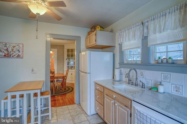 13 UNION, Smyrna, DE 19977