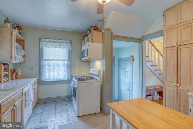 13 UNION, Smyrna, DE 19977