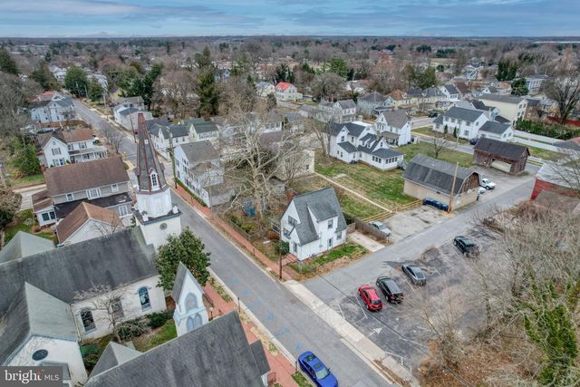 13 UNION, Smyrna, DE 19977