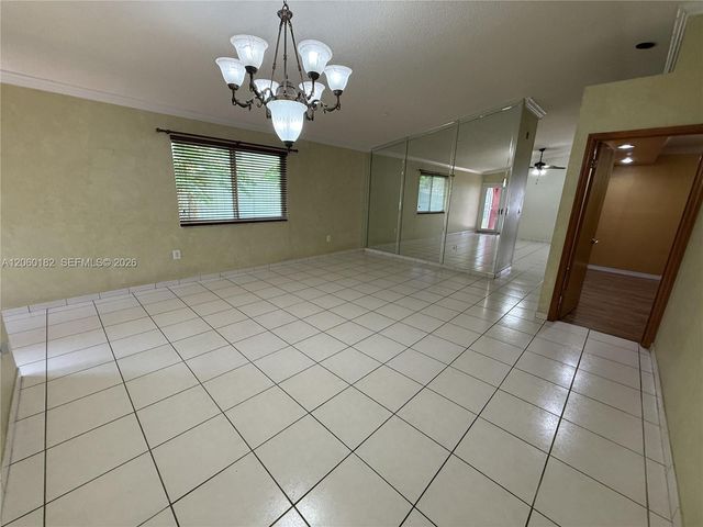 7510 W 4th Avenue, Hialeah, FL 33014
