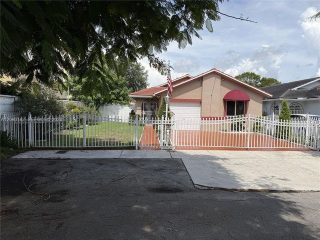 7510 W 4th Avenue, Hialeah, FL 33014
