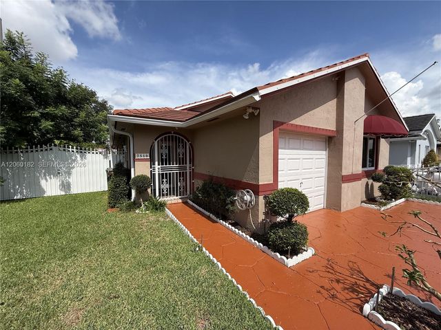7510 W 4th Avenue, Hialeah, FL 33014