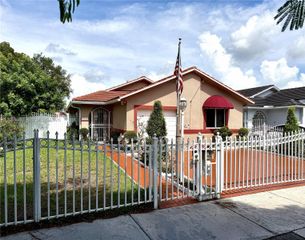 7510 W 4th Avenue, Hialeah, FL 33014