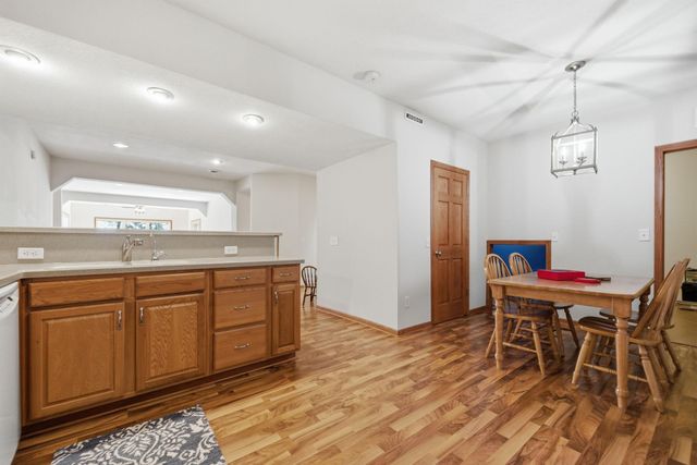 749 Ali Lane, Victoria, MN 55386