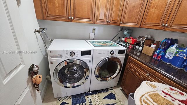 3321 Farragut St 7H, Hollywood, FL 33021