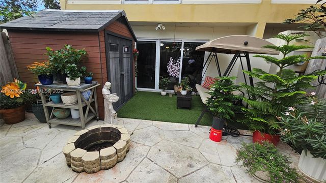 3321 Farragut St 7H, Hollywood, FL 33021