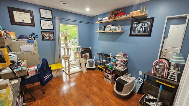 3321 Farragut St 7H, Hollywood, FL 33021