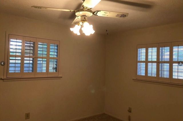 1005 Barcelona St, Portland, TX 78374