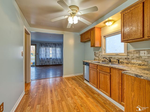 28339 Sheridan Street, Garden City, MI 48135