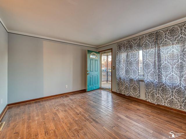 28339 Sheridan Street, Garden City, MI 48135