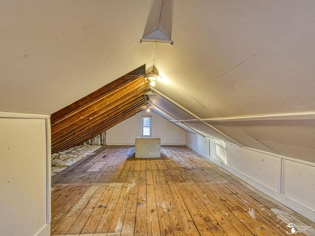 28339 Sheridan Street, Garden City, MI 48135