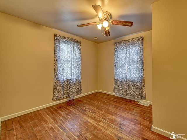 28339 Sheridan Street, Garden City, MI 48135