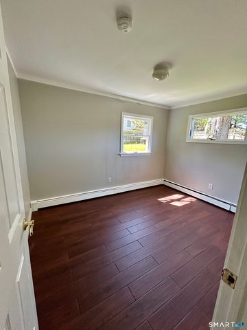 8 Drumlin Road, Westport, CT 06880