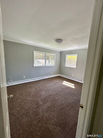 8 Drumlin Road, Westport, CT 06880