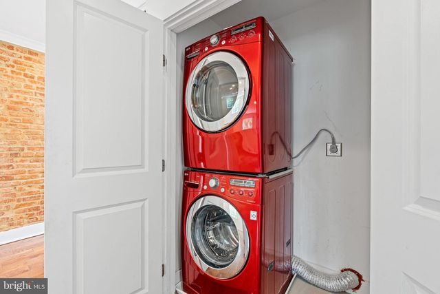 1110 ORREN ST NE, Washington, DC 20002