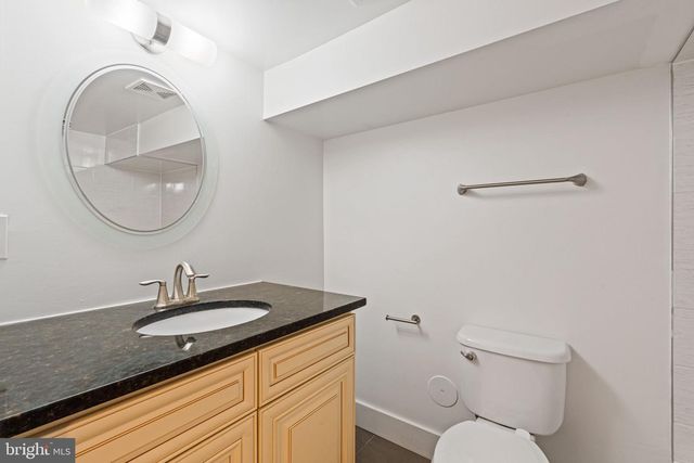 1110 ORREN ST NE, Washington, DC 20002