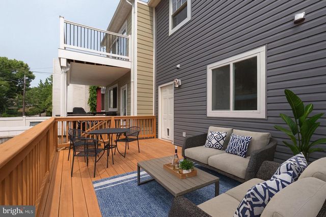 1110 ORREN ST NE, Washington, DC 20002