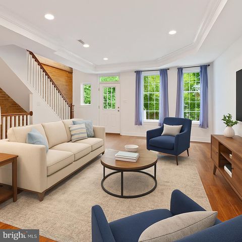 1110 ORREN ST NE, Washington, DC 20002