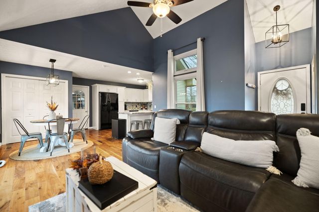 1118 Fawn Run, Somerset, KY 42501