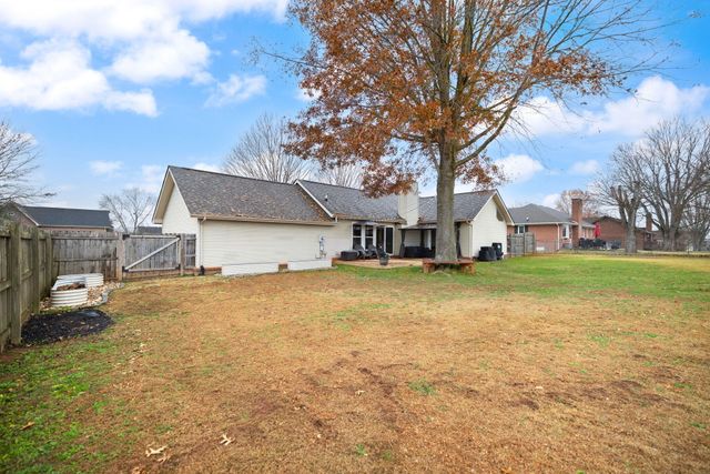 1118 Fawn Run, Somerset, KY 42501