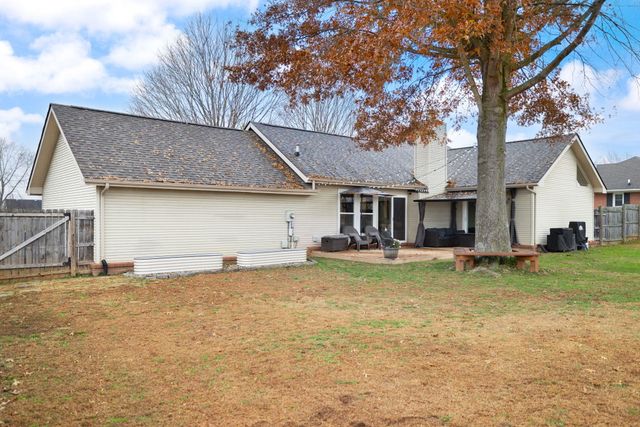 1118 Fawn Run, Somerset, KY 42501