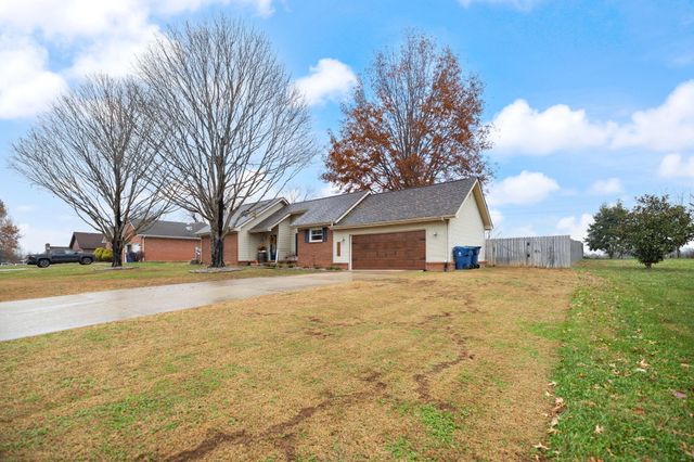 1118 Fawn Run, Somerset, KY 42501