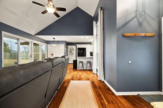 1118 Fawn Run, Somerset, KY 42501