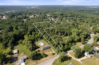 VL Par C Buth Drive, Comstock Park, MI 49321