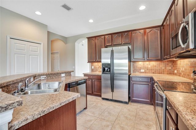 456 SILVERDALE AVENUE, Winter Garden, FL 34787