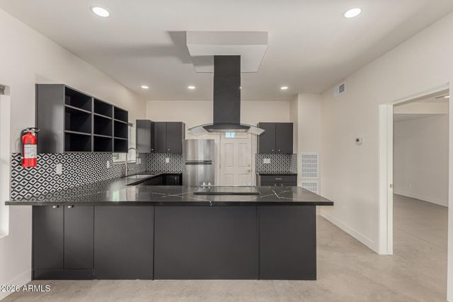 125 N 11TH Avenue A, Phoenix, AZ 85007