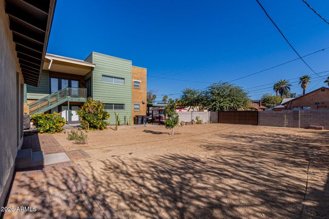 125 N 11TH Avenue A, Phoenix, AZ 85007