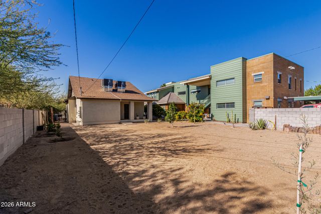 125 N 11TH Avenue A, Phoenix, AZ 85007