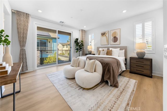 208 Zawn, Irvine, CA 92618