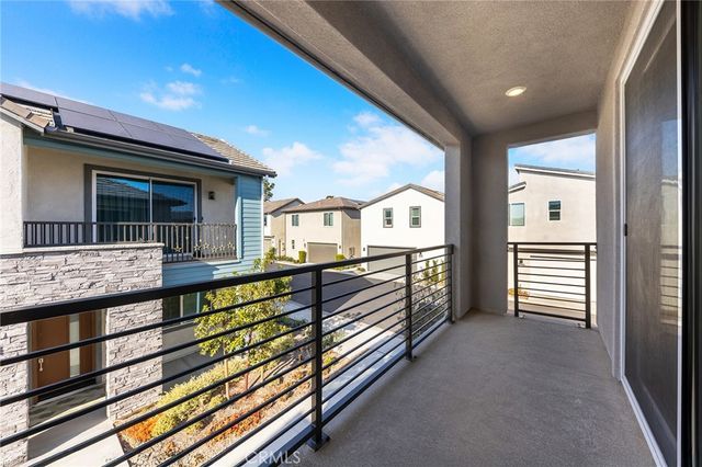 208 Zawn, Irvine, CA 92618