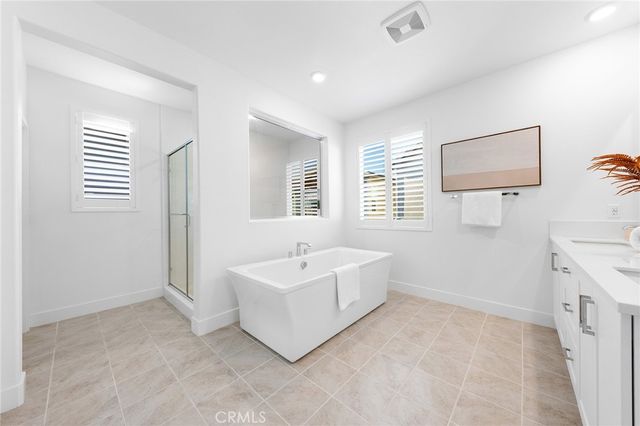 208 Zawn, Irvine, CA 92618