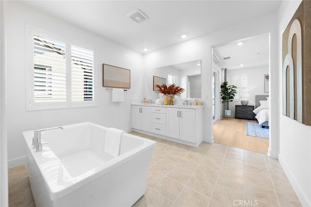 208 Zawn, Irvine, CA 92618