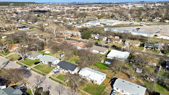 703 S 13th ST, Copperas Cove, TX 76522