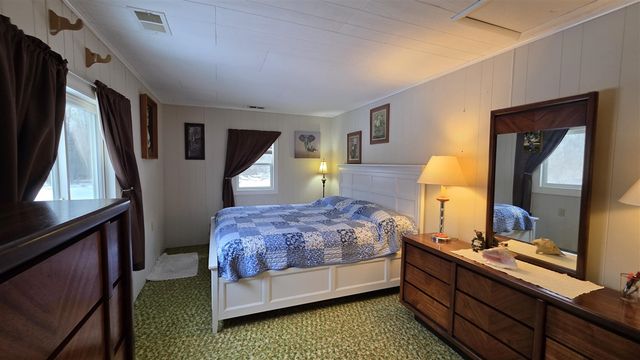 14 S 5th Street, Morley, MI 49336