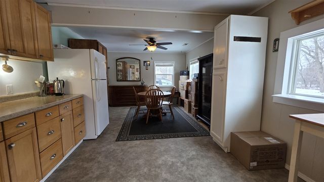 14 S 5th Street, Morley, MI 49336